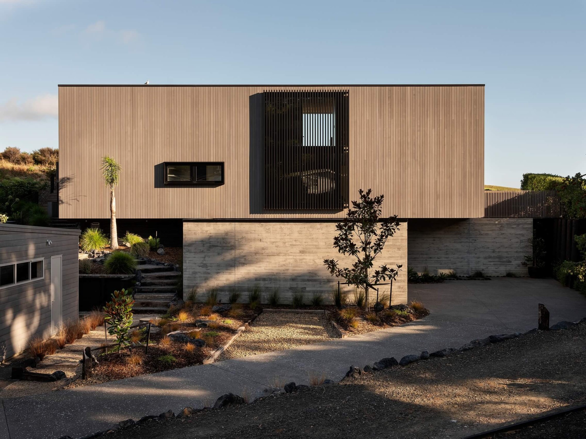 Ponting Fitzgerald Architects Clifftop House