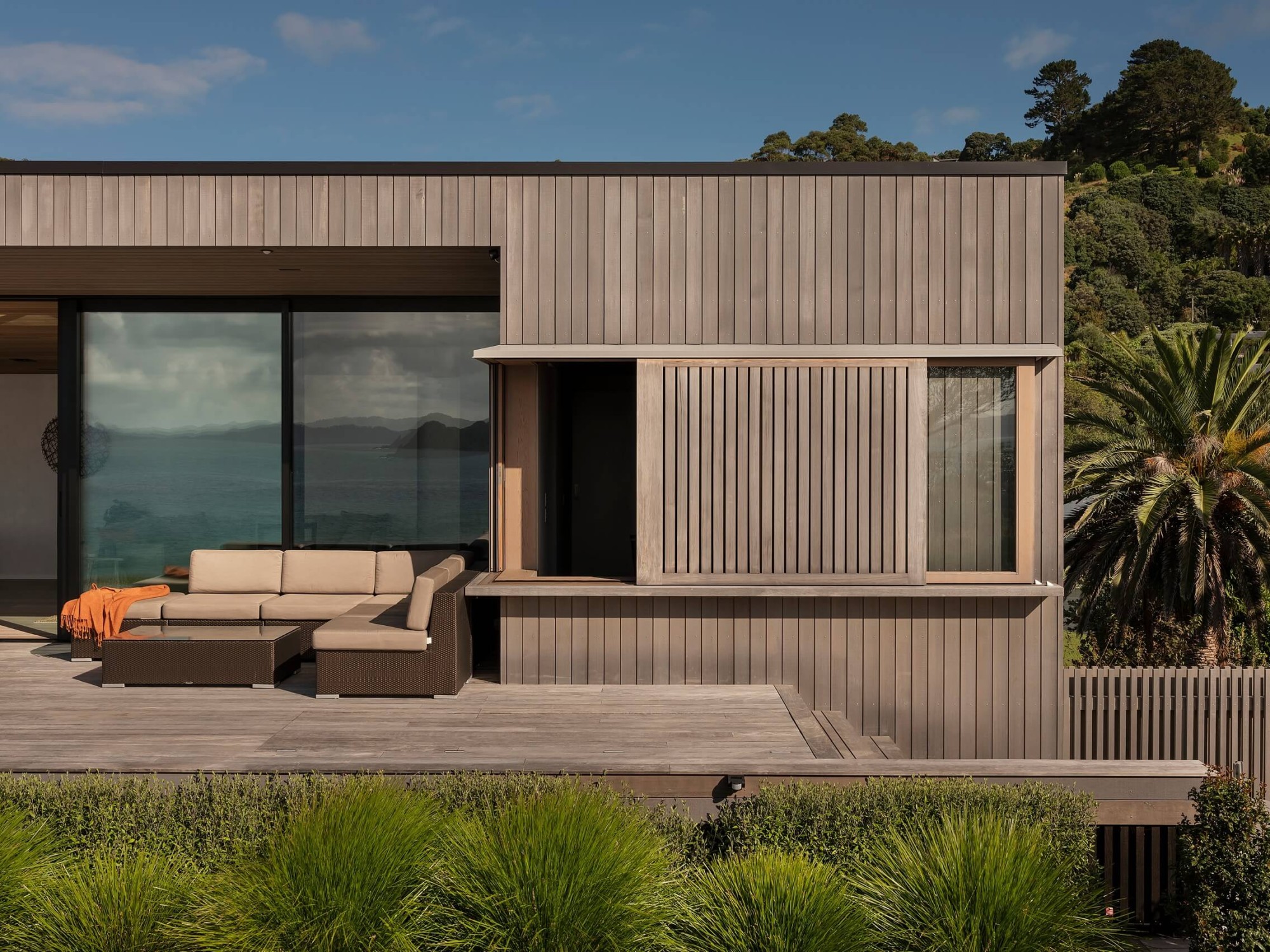 Ponting Fitzgerald Architects Clifftop House